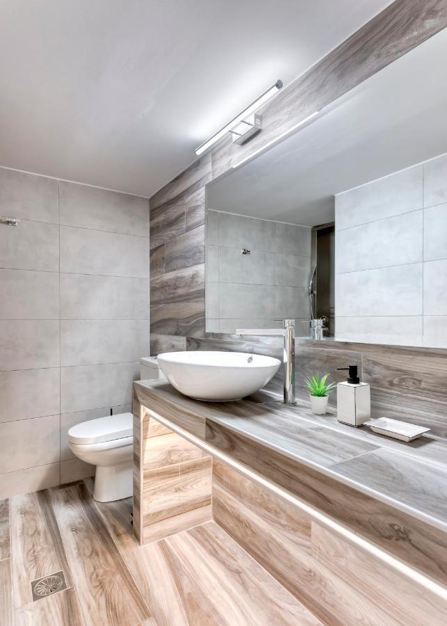 Brand New Apartment In The Heart Of The City أثينا المظهر الخارجي الصورة