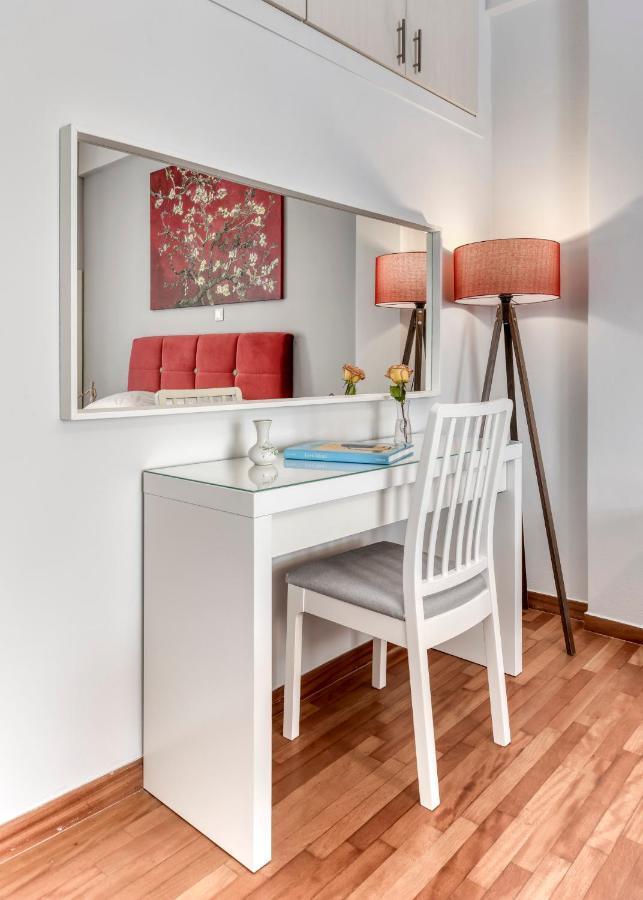 Brand New Apartment In The Heart Of The City أثينا المظهر الخارجي الصورة