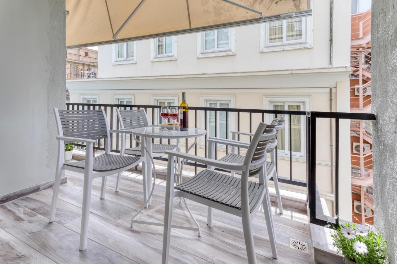 Brand New Apartment In The Heart Of The City أثينا المظهر الخارجي الصورة